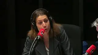 La philosophe et les cheminots - Le Sketch avec Adèle Van Reeth