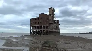 Exploring Abandoned British Sea Fort - Grain Tower Battery