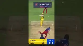I.C.Y.M.ISit back and enjoyMohammedSiraj's sizzling timber strikes that rocked lchase earlyon#shorts