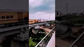 Train super fast train 🚆🚂#shorts #triangle #viral #music #subscribe #ytshorts #youtubeshorts