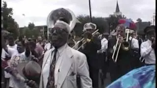 Jazz Funeral of Percy Humphrey, New Orleans July 1995