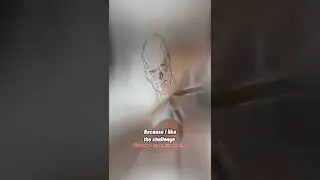 Let&rsquo;s try ambidextrous drawing. Subscribe for daily art tips! #shorts