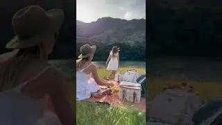 Mother-Daughter Picnic with new OiOi Cooler Bags