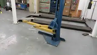 Rotary SPOA10 Asymmetrical Two Post 10,000LB Car Lift