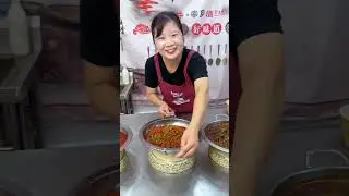 Trendy Street Food Sensations: The Ultimate Stall Attraction