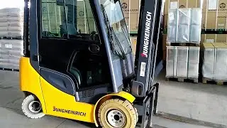 VZV Jungheinrich test rychlosti ještěrek 8km/h vs 25km/h