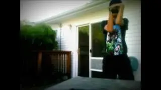 Spoogens Dance freestyle to Hypnotize Beat- Dj Nasty Nas * les twins tribute*