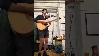 “Back to Black” by Amy Winehouse - Nick Moses Cover (Live at Reubs)