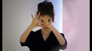 Jeanette Andrews - Contemporary Strolling Magic & Sensory Illusions