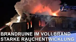 [GROSSBRAND EINER BRANDRUINE | SOLINGEN] - Gebäude im Vollbrand & Starke Rauchentwicklung -