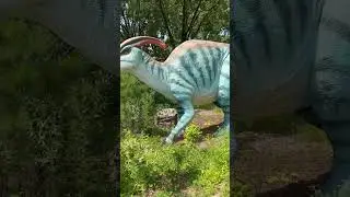 Walk into the dinosaur at Philadelphia Zoo, Pennsylvania. #fun #zoo #adventure