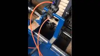 Automatic wooden handle drilling hole machine Автоматическая машина для сверления деревянных ручек