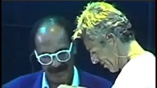 Claudio Baglioni & Walter Savelli - Puoi? / Signori si chiude (Roma, Palaeur 10/06/2000)