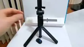 Xiaomi Selfie Stick Bluetooth Remote Shutter Tripod Holder  -  BLACK