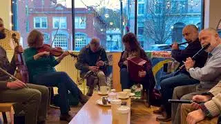 Traditional Irish music session in Montpelier, Vermont, December 2022