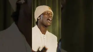 🎹🔥Seyi Vibez flips &ldquo;HAPPY SONG&rdquo; on piano #seyivibez #nigeriamusic #afrobeat #audiomack