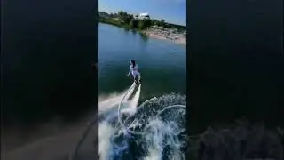 What a speed⚡️#sports #extreme #extremesports #flyboard #watersport #sportgirls #skills #flyboarding