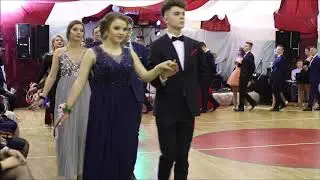 Studniówka 2019 - polonez