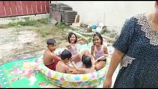 Mini VLOG - Mandi di kolam renang mini rame-rame