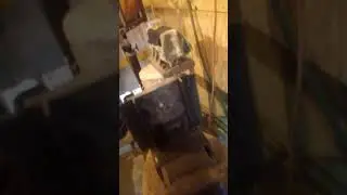 Square guillotine swage set for making hardy tools
