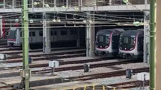 荃灣綫 Q-train A603/A604，A607/A608，M-train A191/A182 停泊在荃灣車廠
