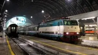 FS Intercity Nignt 785 Milano - Crotone hauled by E444R at Milano Centrale