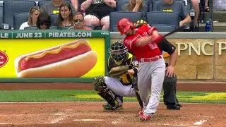 LAA@PIT: Robinson hits first homer for the Angels
