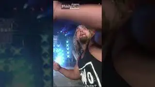Гигант &laquo;пугает&raquo; Скотта Холла своим пиротехническим оружием WCW Monday Nitro