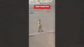 AIRPORT GROUND CREW #shorts #aviation #crew #airport #youtubeshorts #trending #viral