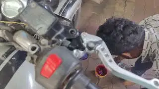Adjusting liver change bullet classic 350 Rudra Auto Mobile Padampur #trending #automobile #viral #m
