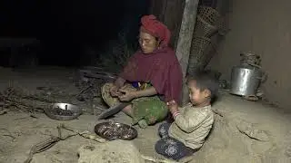 Cooking delicious curry by mother || Village life || Organic life
