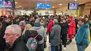 Linke blockieren AfD-Veranstaltung - Tumulte im Isenburg-Zentrum! #NI0102