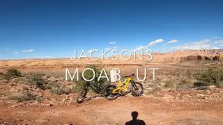 Mountain biking Jackson's  ||  Moab, UT