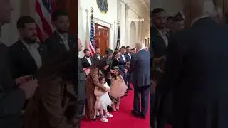 WATCH: Trump gifts presidential challenge coin to freed Israeli hostages