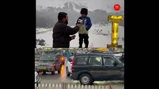 Tourists enjoy Finally wait is over snowfall start in Kashmir#Finally wait is over snowfall