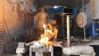 Amazing Iron Cast Using Mold