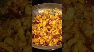 Red Chilli Spicy Chicken | chicken curry #shorts