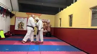 @karate_clases.Clase de karate Goju Ryu Taishio Kay