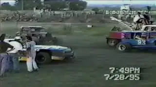Modified Hot Rods - Antique Nostalgia IMCA Racing - Oval Dirt Track in United States - July 28, 1995