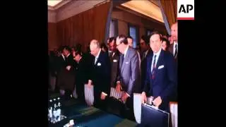SYND 03/11/70 SCHEEL TALKS WITH POLISH FOREIGN MINISTER