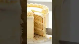 #DreamScreenAI  Vanilla cake #cakes #catlovers #ai