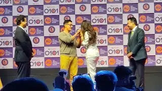 AU small finance bank announced Amir khan and Kiara adavani as their brand embasador