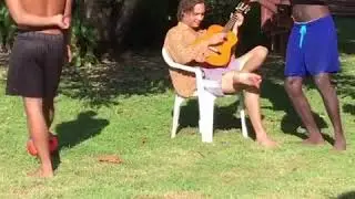 Frank an Bea Seamus Dillane in Jamaica