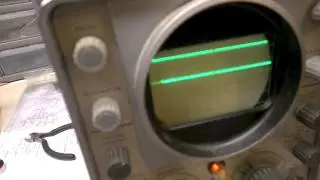 Square Wave Generator via LM386 Op-Amp