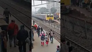 Parallel Trains crossing #shorts@trainviews