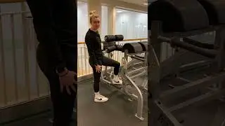Back Extension Machine Trainer Instruction Video