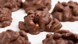 HOW TO MAKE ALMOND CHOCOLATE BITES #recipe #recommended #mustwatch