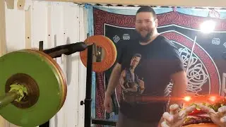 Fat Man learns powerlifting, SSB squats, absolute, low calorie, low sleep struggle.