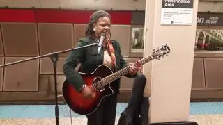Meisha Herron #chicago #WCTA #WCTAchicagoundergroundsound #cta #busker #subway