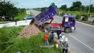 Watchful Start New Landfill Task! Using Dump Truck  5Ton with Skill Dozer D31A Pushing Stone Soil